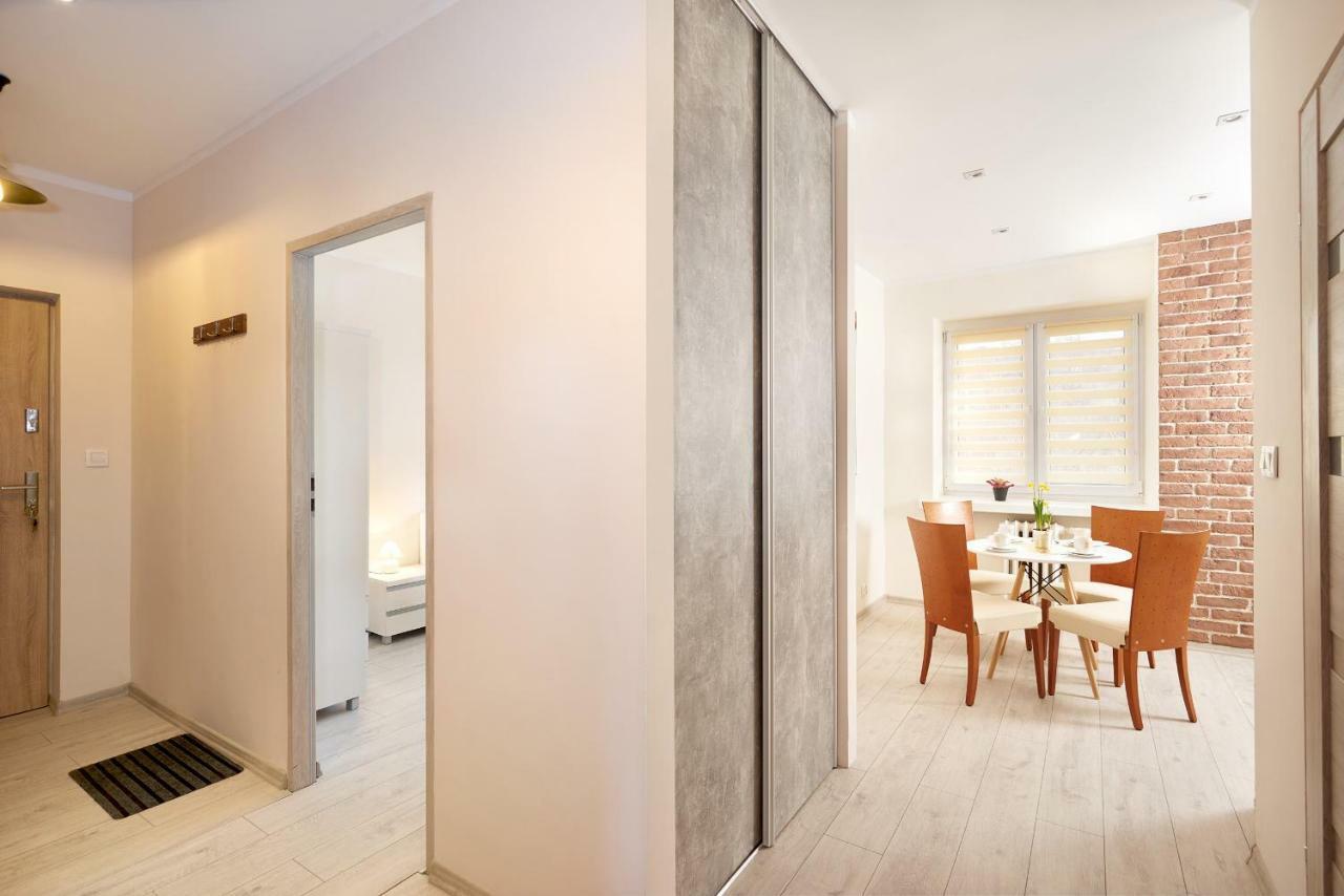 Apartament Winnica Centrum เจโลนากูรา ภายนอก รูปภาพ